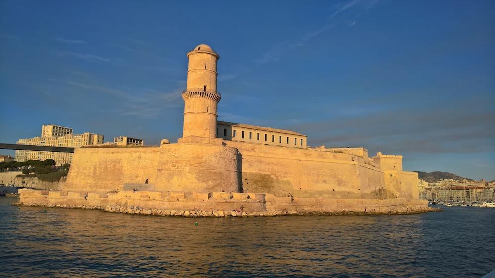 Ibis Budget Marseille Timone Exteriör bild